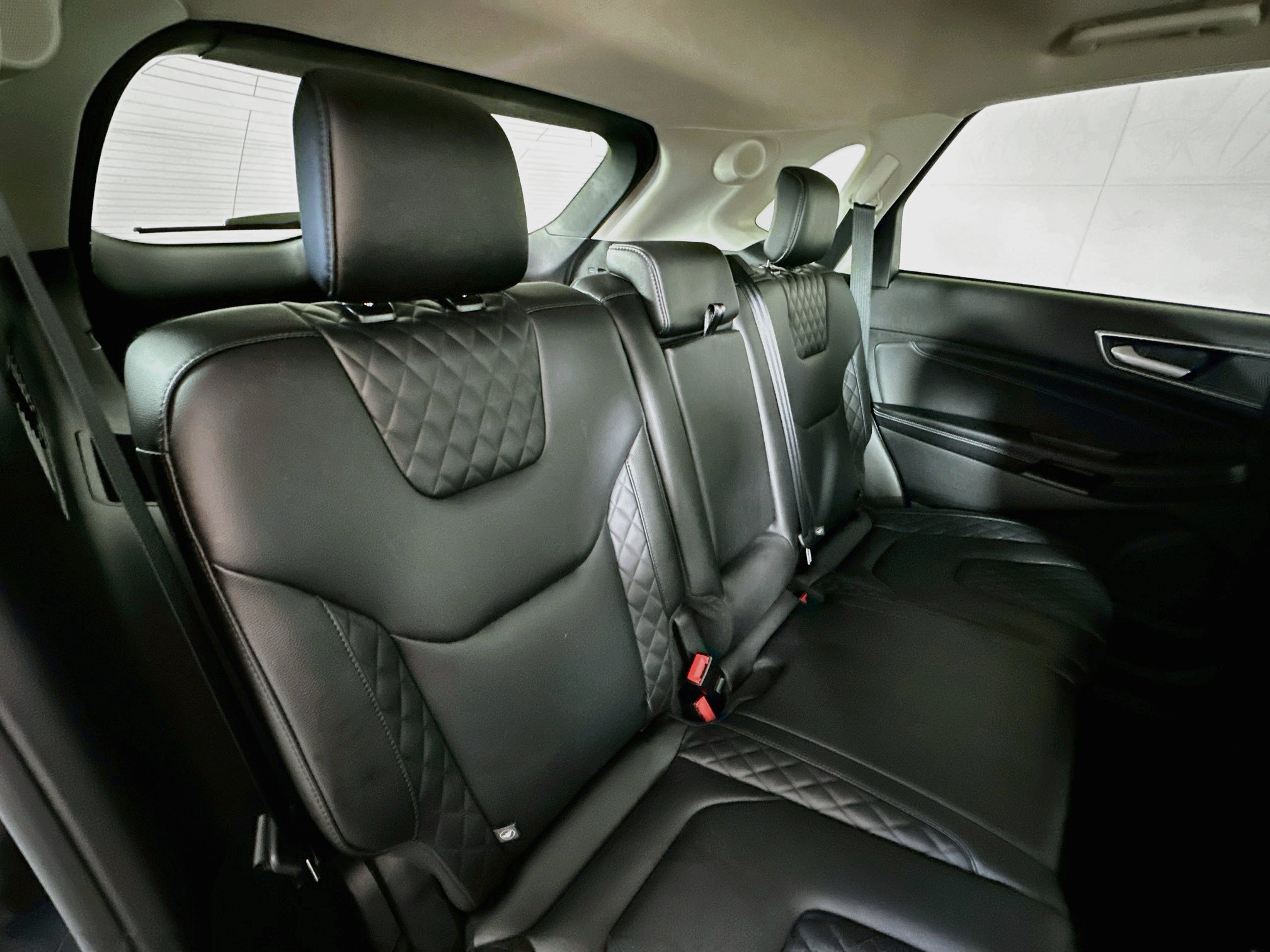 Used 2024 Ford Edge Titanium AWD/4WD image 25