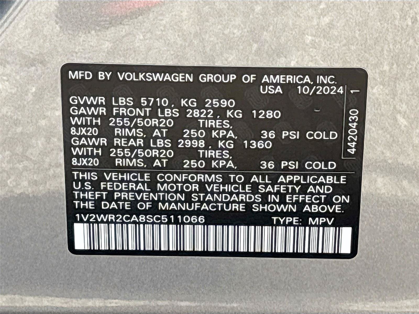 Used 2025 Volkswagen Atlas SE FWD image 36