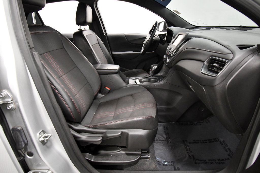 Used 2022 Chevrolet Equinox RS AWD/4WD image 18