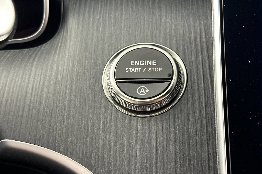 Certified 2026 Mercedes-Benz C 300 Sedan image 27