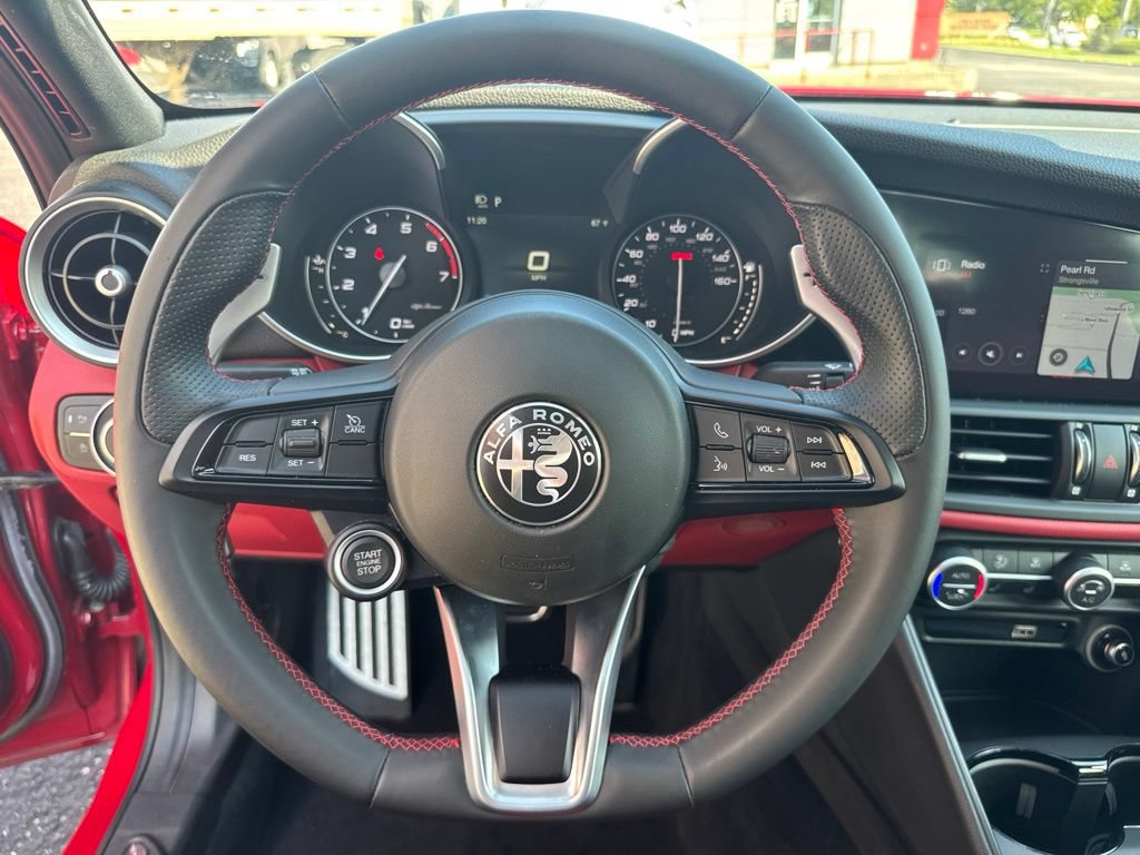 Used 2021 Alfa Romeo Giulia Ti Sport AWD/4WD image 35