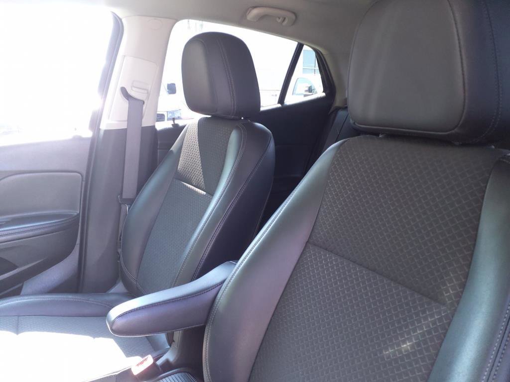 Certified 2021 Buick Encore Preferred image 19