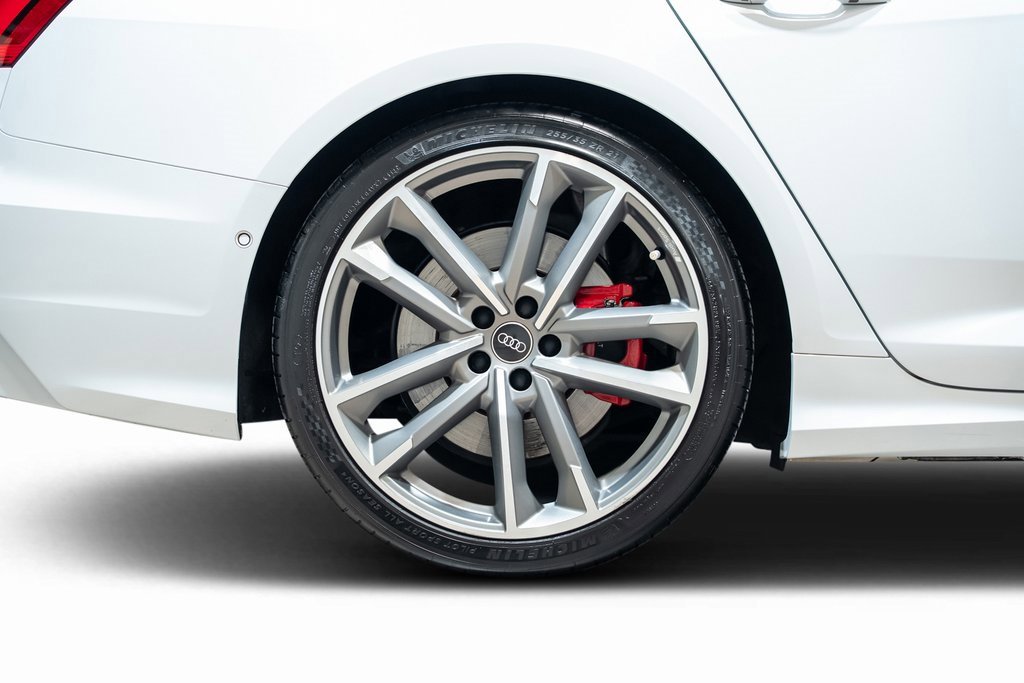 Used 2021 Audi S6 Prestige w/ Prestige Package image 25