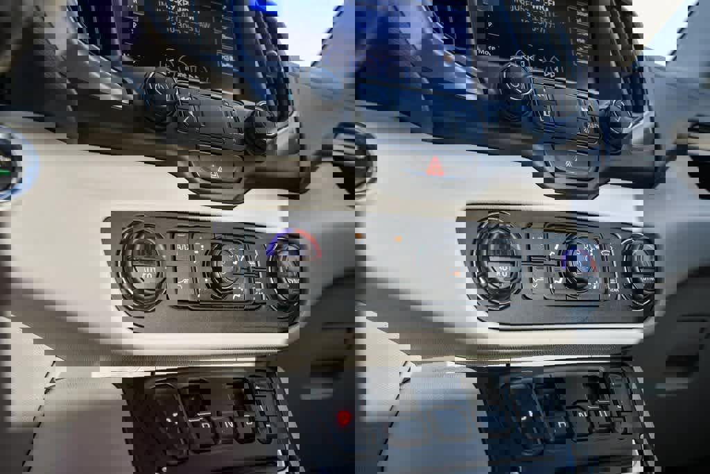 Used 2020 GMC Terrain Denali w/ Denali Premium Package image 23