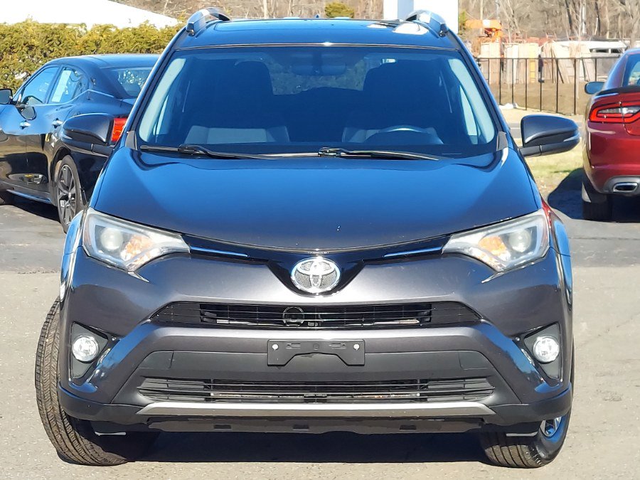 Used 2016 Toyota RAV4 XLE AWD/4WD image 2