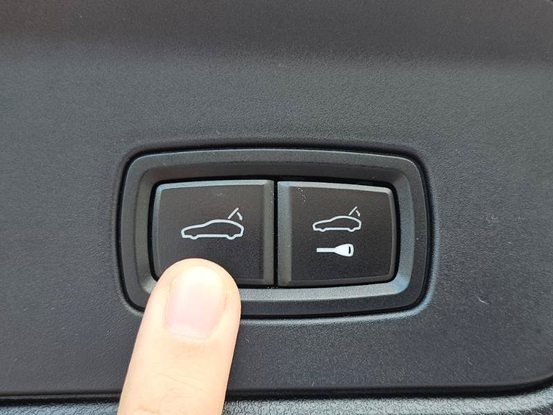 Used 2013 Porsche Panamera S RWD image 89