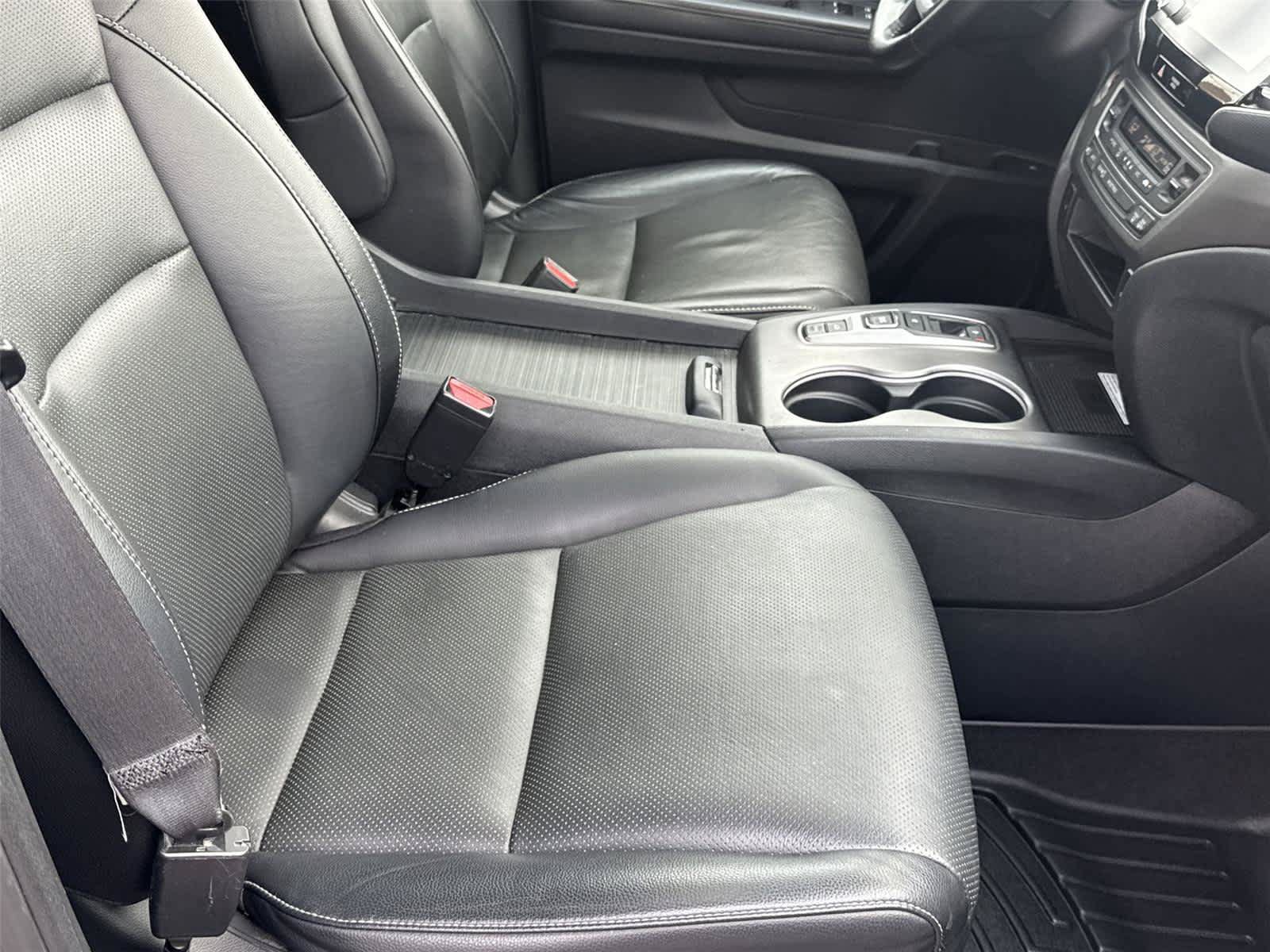 Used 2021 Honda Ridgeline RTL-E image 17