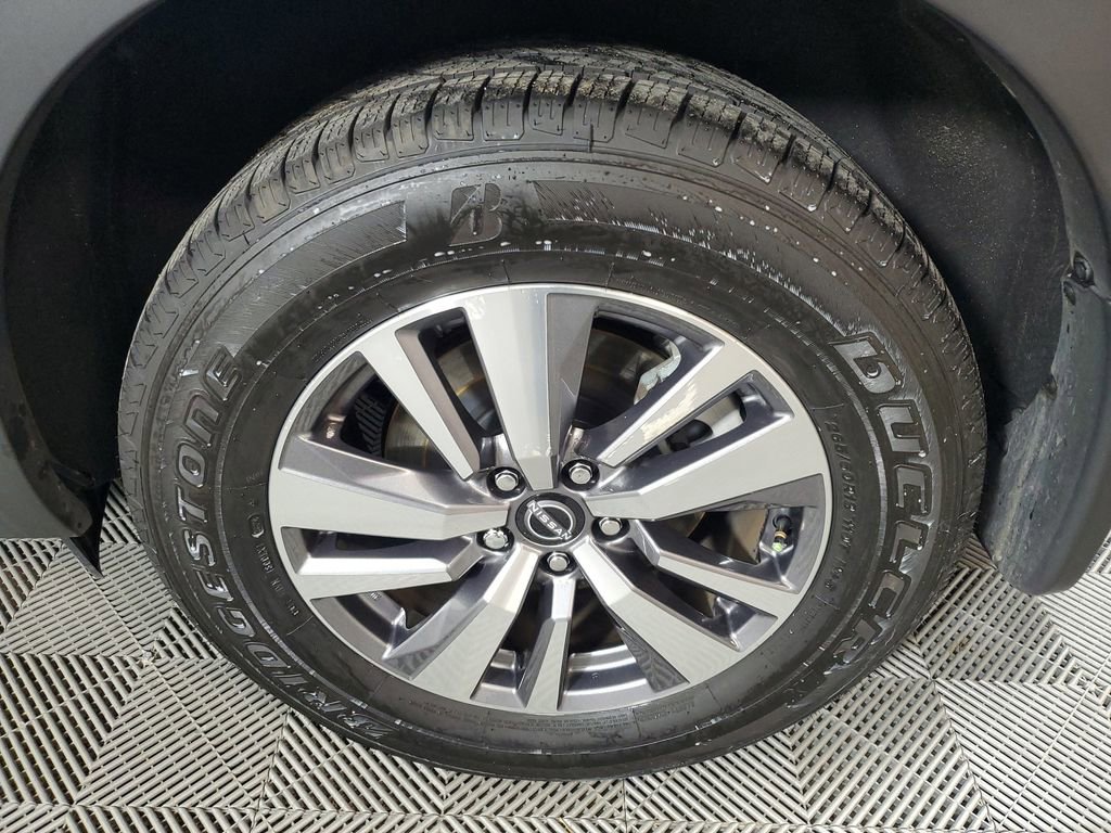 Used 2023 Nissan Pathfinder SL image 10