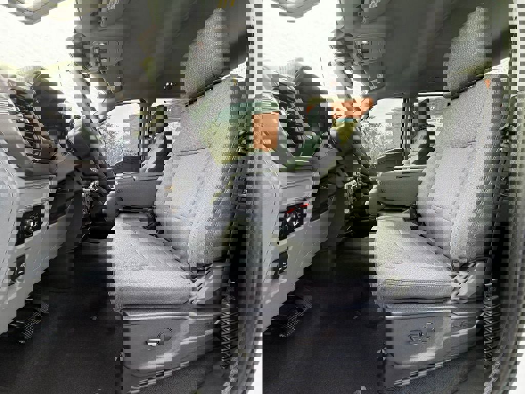 New 2026 Ford F150 XLT w/ Equipment Group 301A Standard image 11