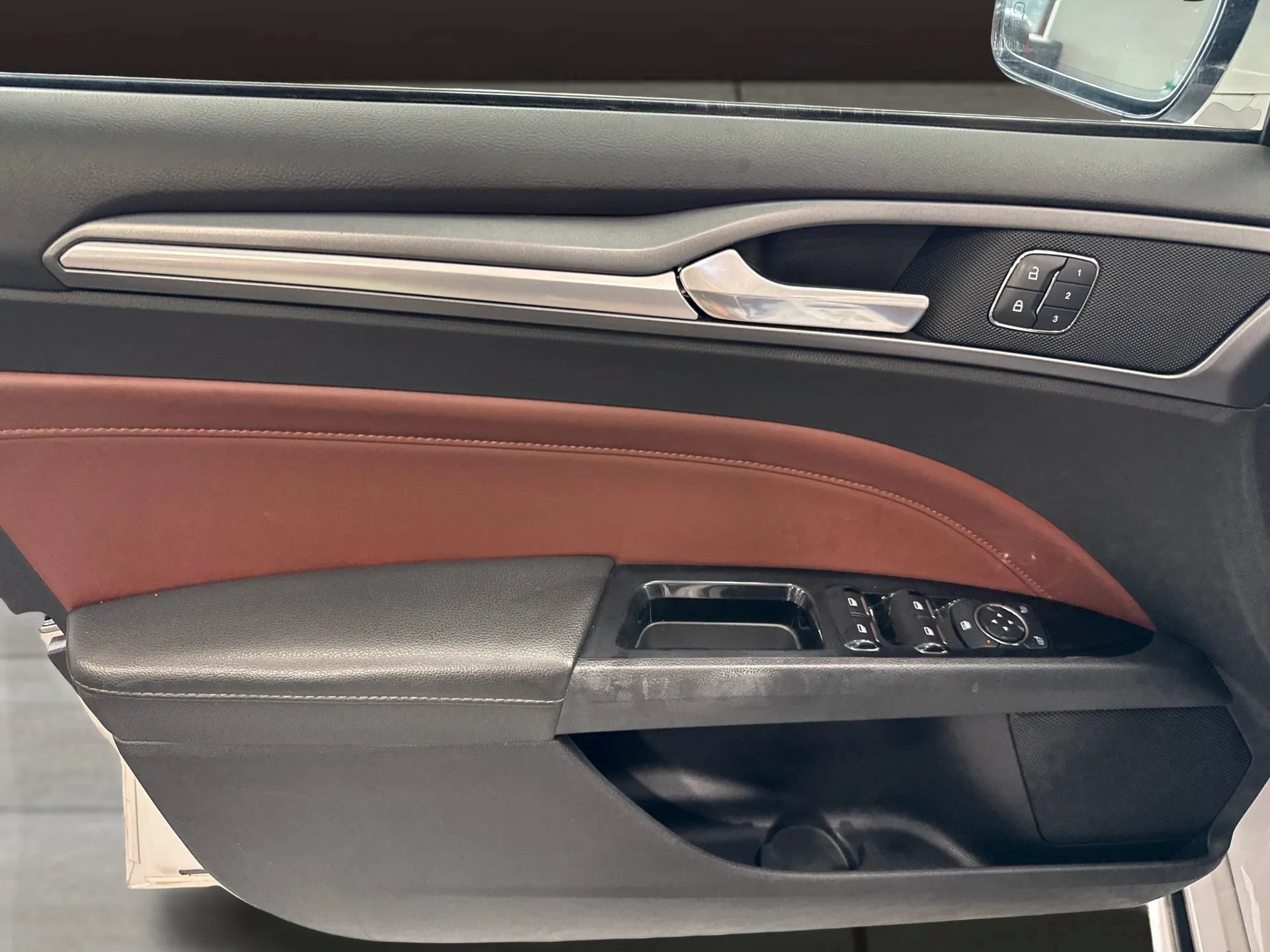 Used 2016 Ford Fusion Titanium w/ Terracotta Package FWD image 18