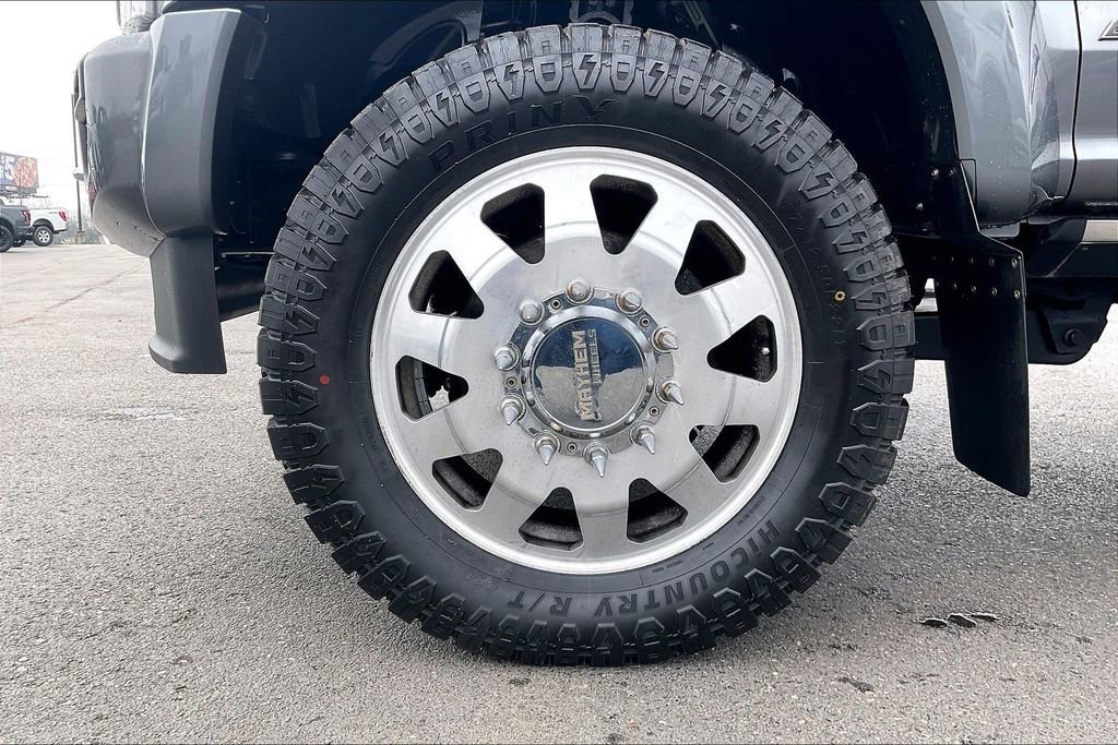Used 2021 Ford F450 Platinum w/ FX4 Off-Road Package image 36