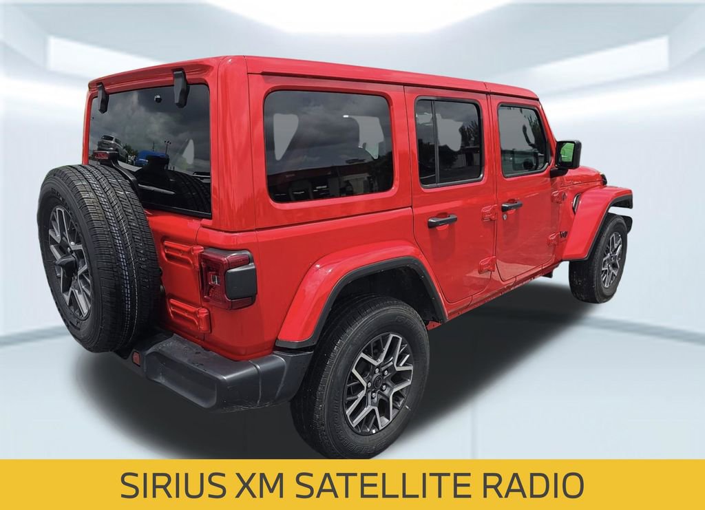 Used 2025 Jeep Wrangler Unlimited Sahara AWD/4WD image 2