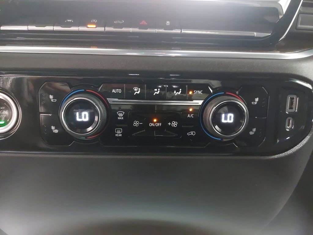 Used 2022 Chevrolet Silverado 1500 LT image 20