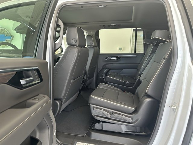 New 2026 Chevrolet Suburban Premier w/ Sun And Tow Package image 13