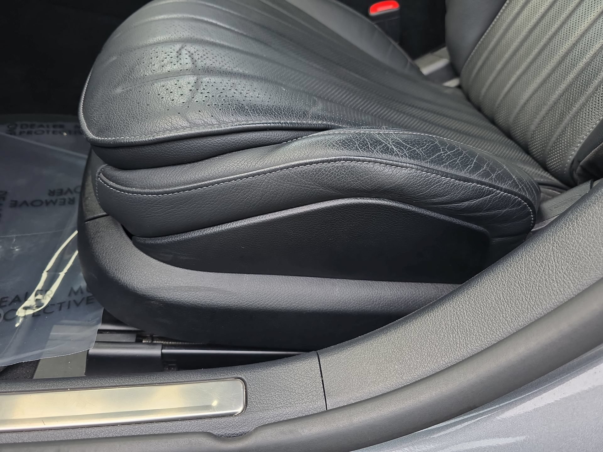Certified 2023 Mercedes-Benz S 500 4MATIC image 28