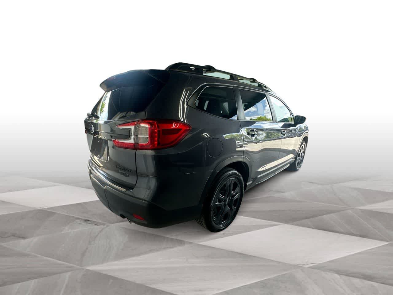 Used 2025 Subaru Ascent Onyx Edition AWD/4WD image 8