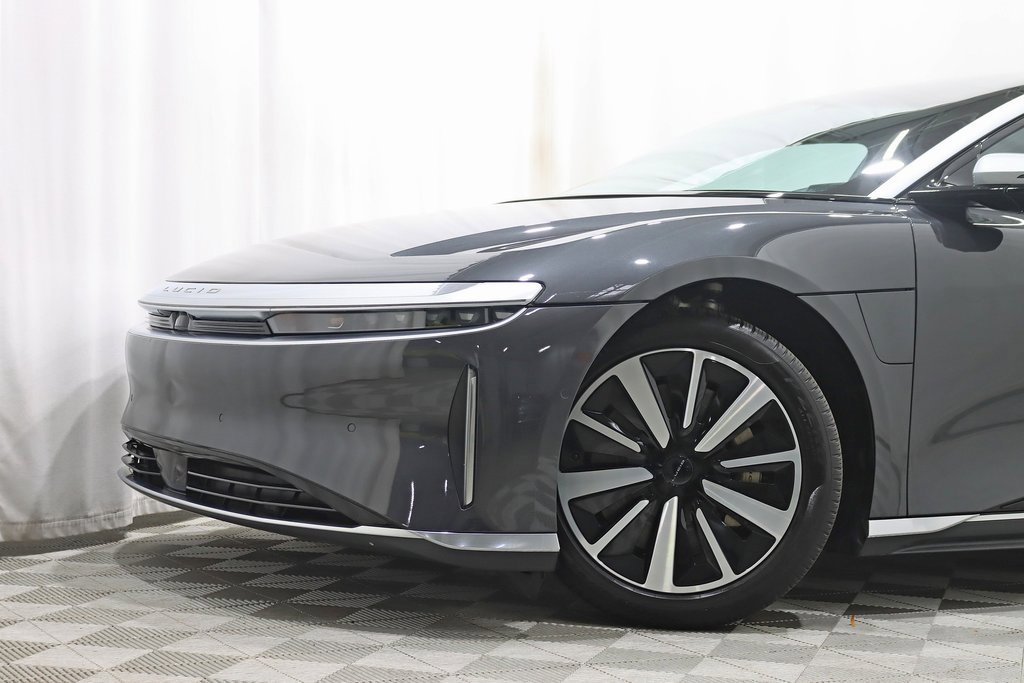 Used 2022 Lucid Air Grand Touring image 2