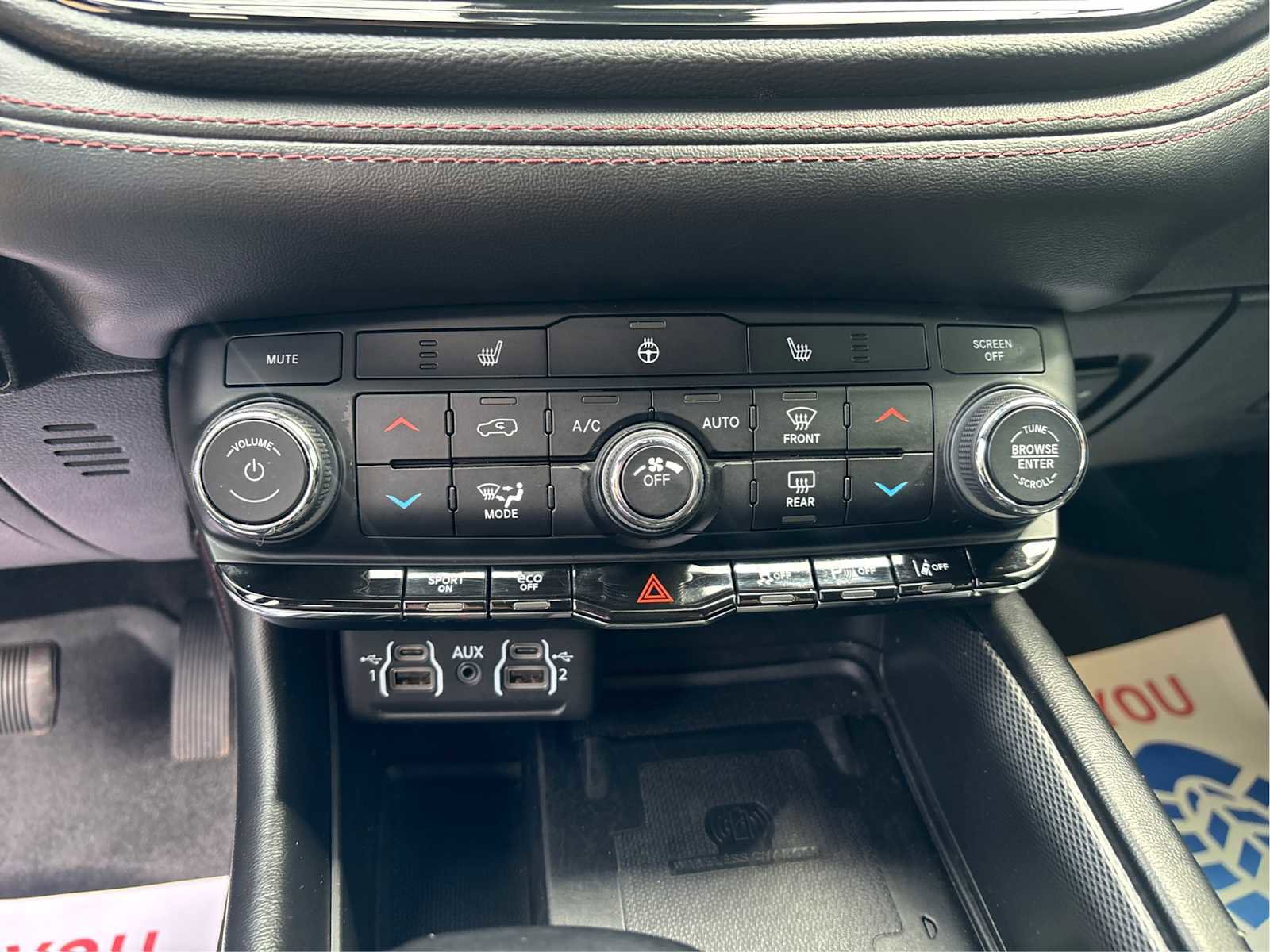 Used 2021 Dodge Durango R/T w/ Technology Group image 28