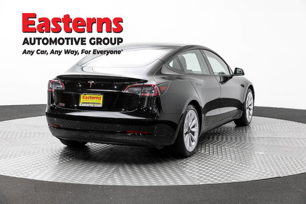 Used 2021 Tesla Model 3 Standard Range Plus RWD image 4