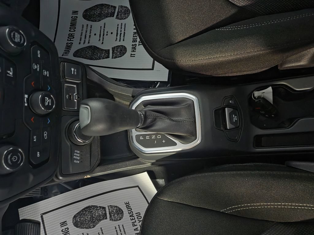 Used 2021 Jeep Renegade Sport AWD/4WD image 8