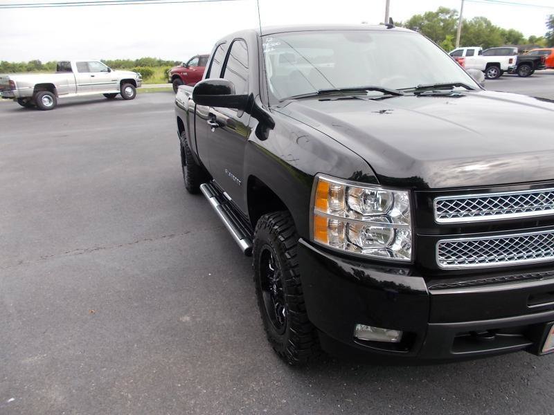Used 2012 Chevrolet Silverado 1500 LTZ w/ LTZ Plus Package AWD/4WD image 10