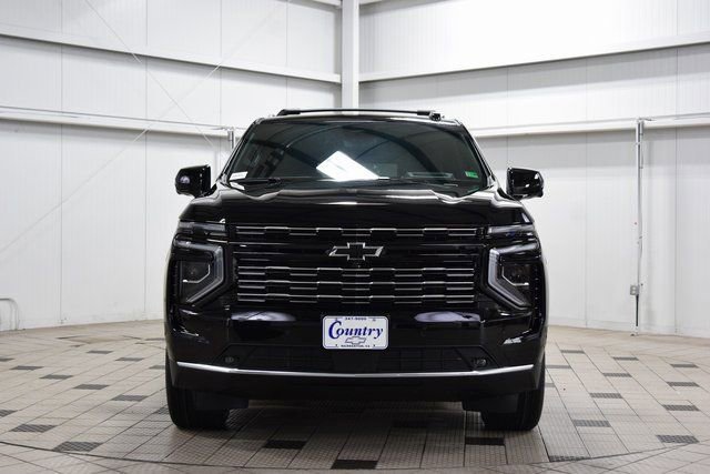 New 2026 Chevrolet Suburban High Country image 2
