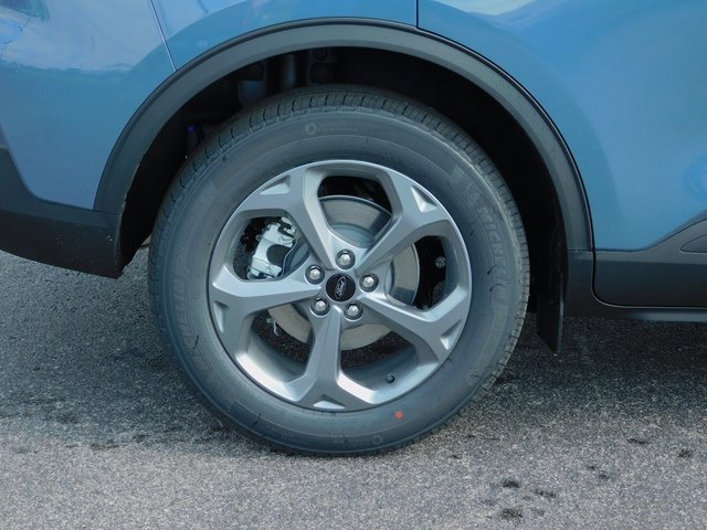 New 2026 Ford Escape ST-Line w/ Cold Weather Package image 11