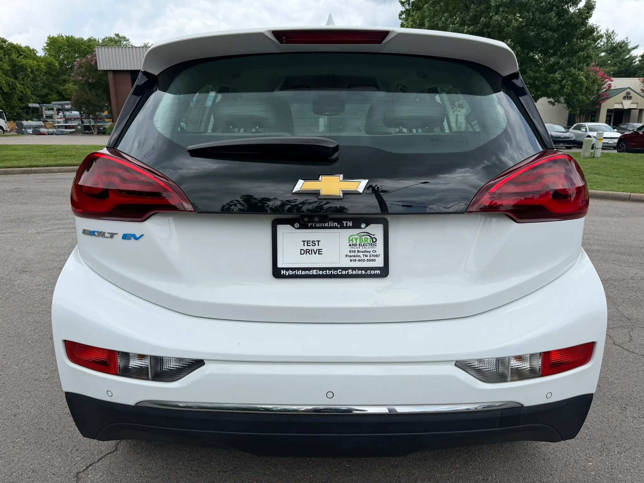 Used 2018 Chevrolet Bolt Premier w/ Driver Confidence II Package FWD image 10