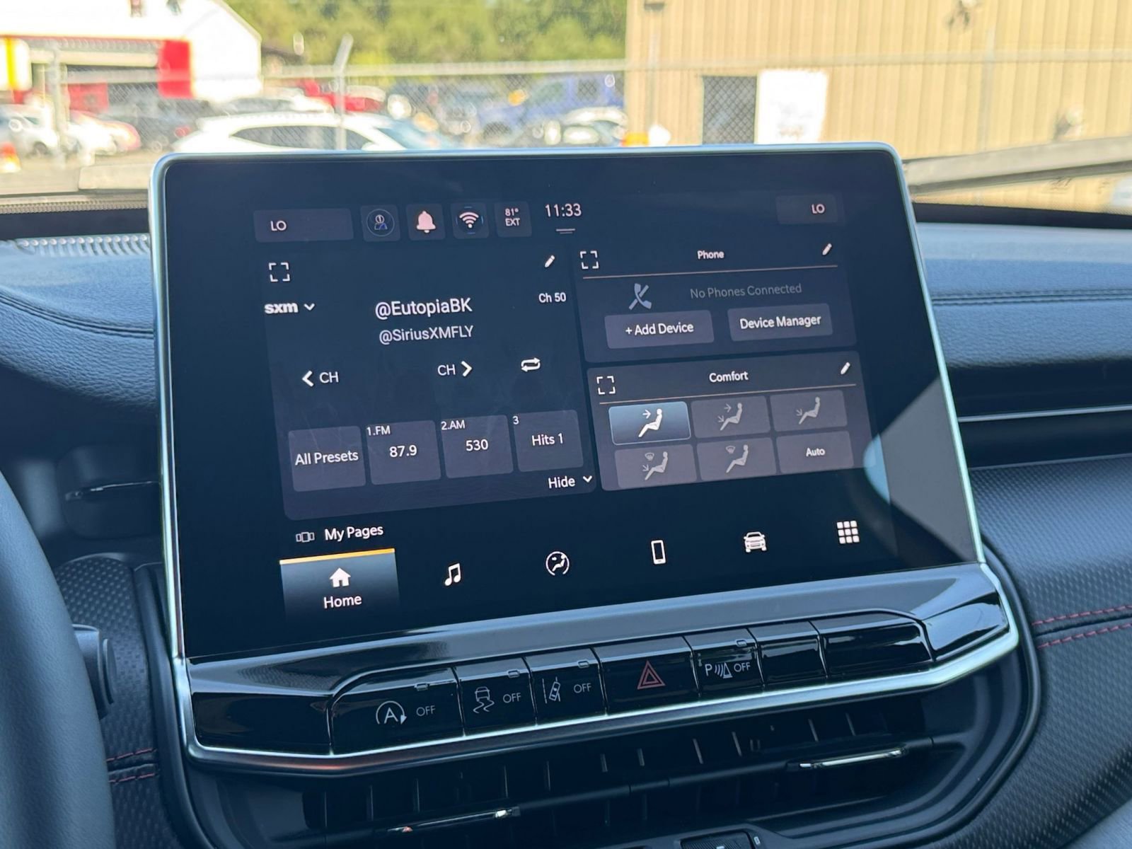 Used 2025 Jeep Compass Trailhawk image 20