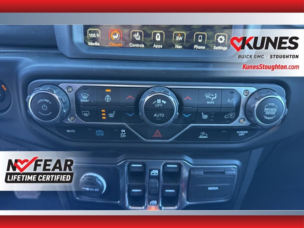 Used 2023 Jeep Wrangler Unlimited Sahara w/ Cold Weather Group image 33
