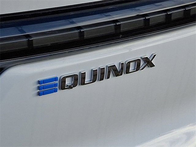 New 2026 Chevrolet Equinox EV LT image 18