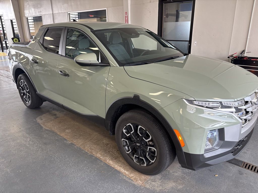 Used 2024 Hyundai Santa Cruz SEL image 1