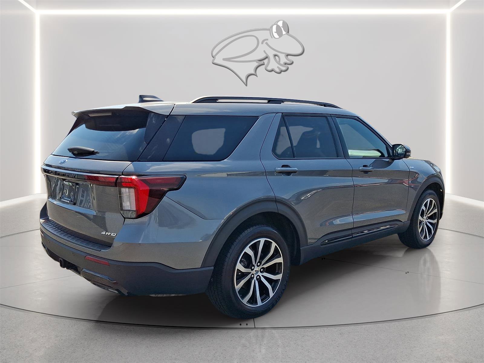 Used 2025 Ford Explorer ST-Line AWD/4WD image 5