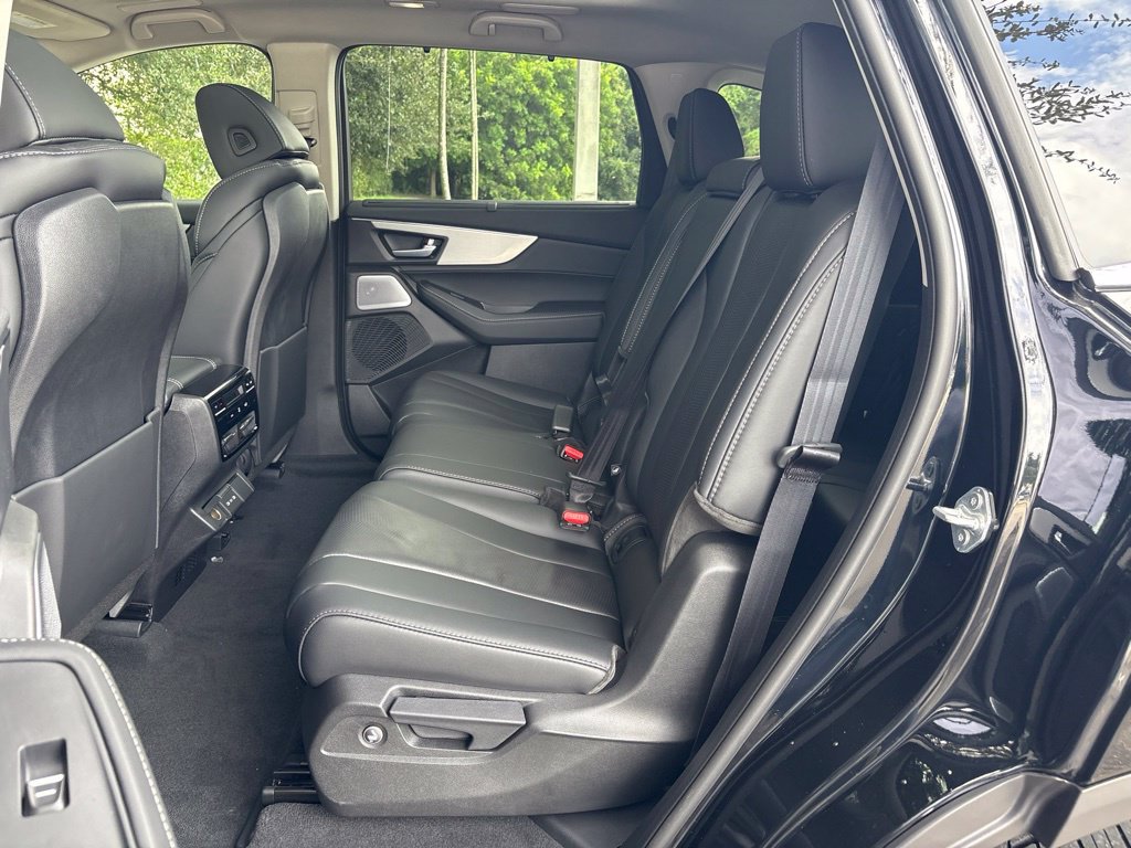 New 2026 Acura MDX w/ Technology Package FWD image 19