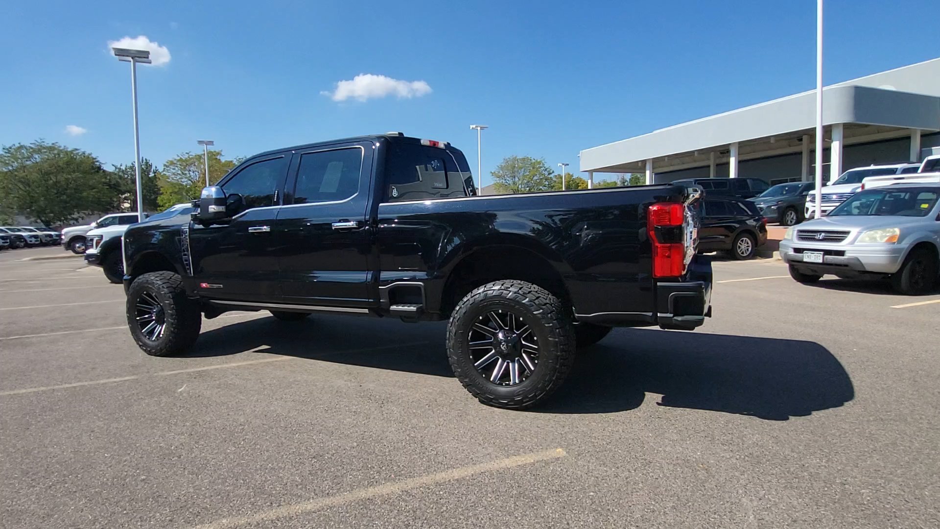 Used 2024 Ford F250 Platinum AWD/4WD image 3