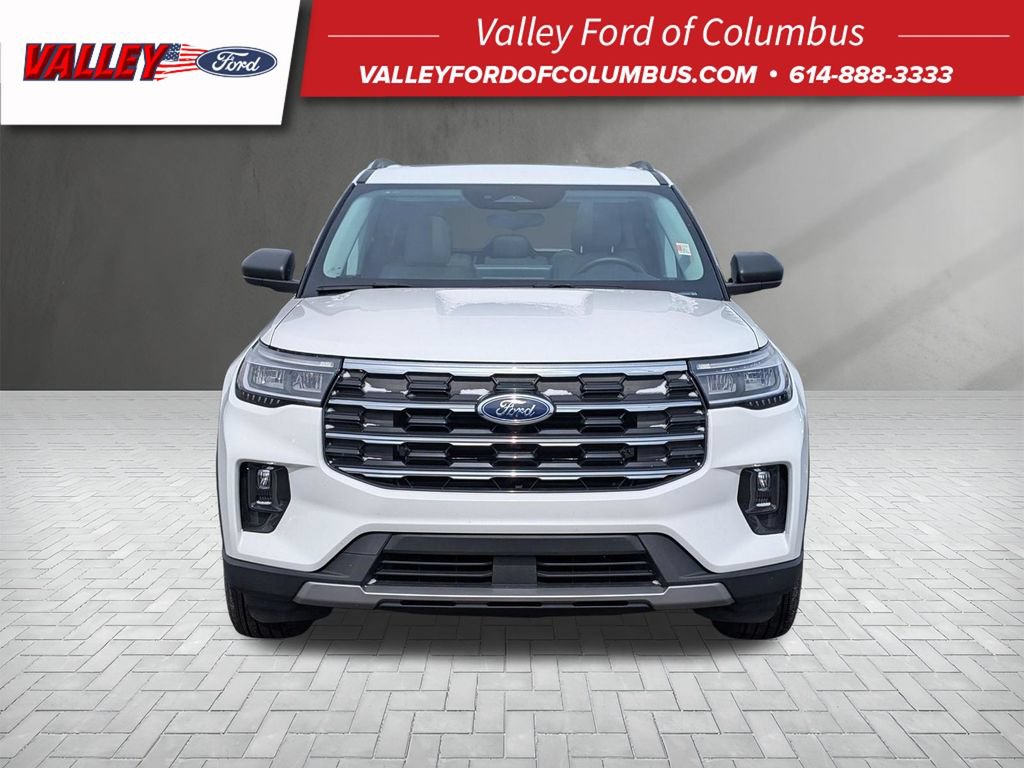New 2025 Ford Explorer Active w/ Active Comfort Package AWD/4WD image 6