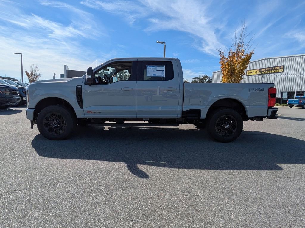 New 2026 Ford F350 Lariat w/ Black Appearance Package image 7