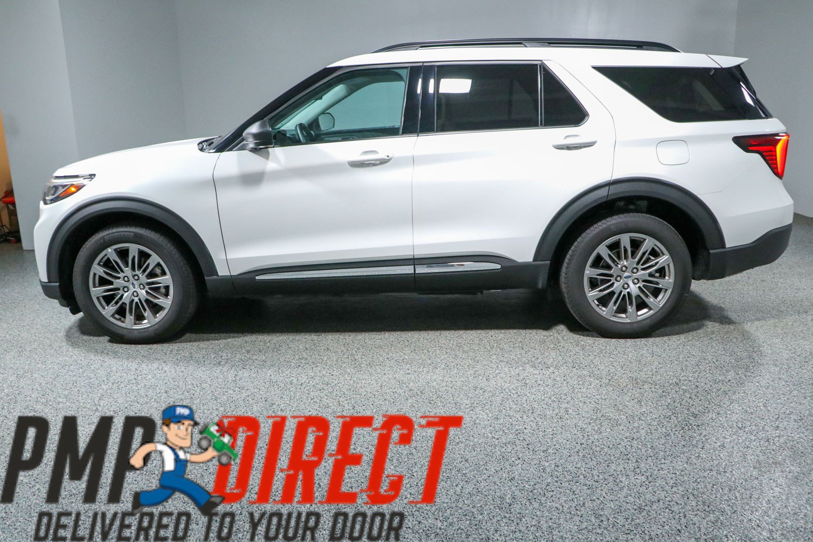 Used 2025 Ford Explorer Active w/ Active Comfort Package AWD/4WD image 10