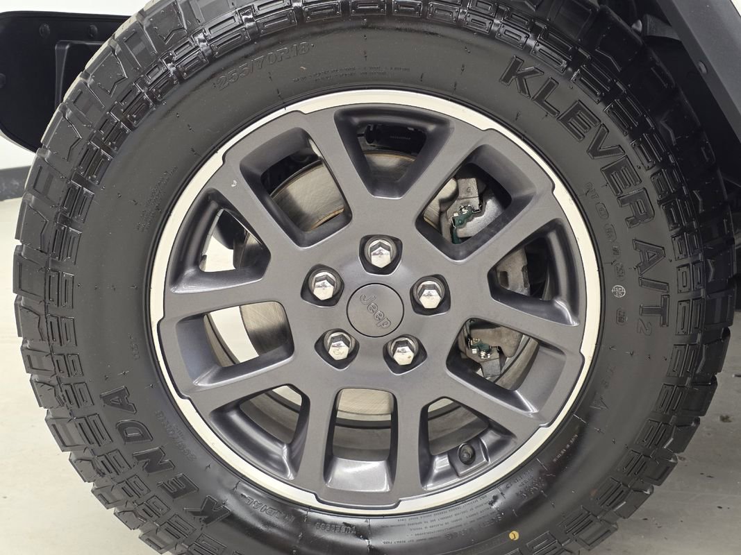 Used 2020 Jeep Gladiator Overland image 43