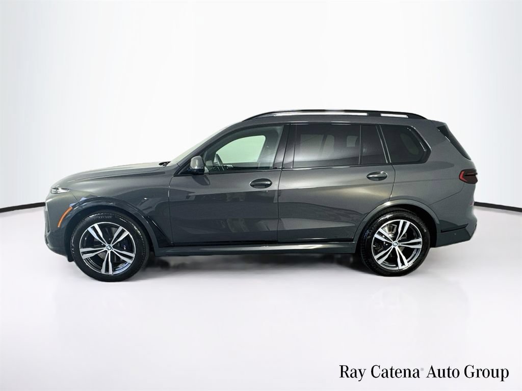 Used 2026 BMW X7 xDrive40i w/ M Sport Package AWD/4WD image 4
