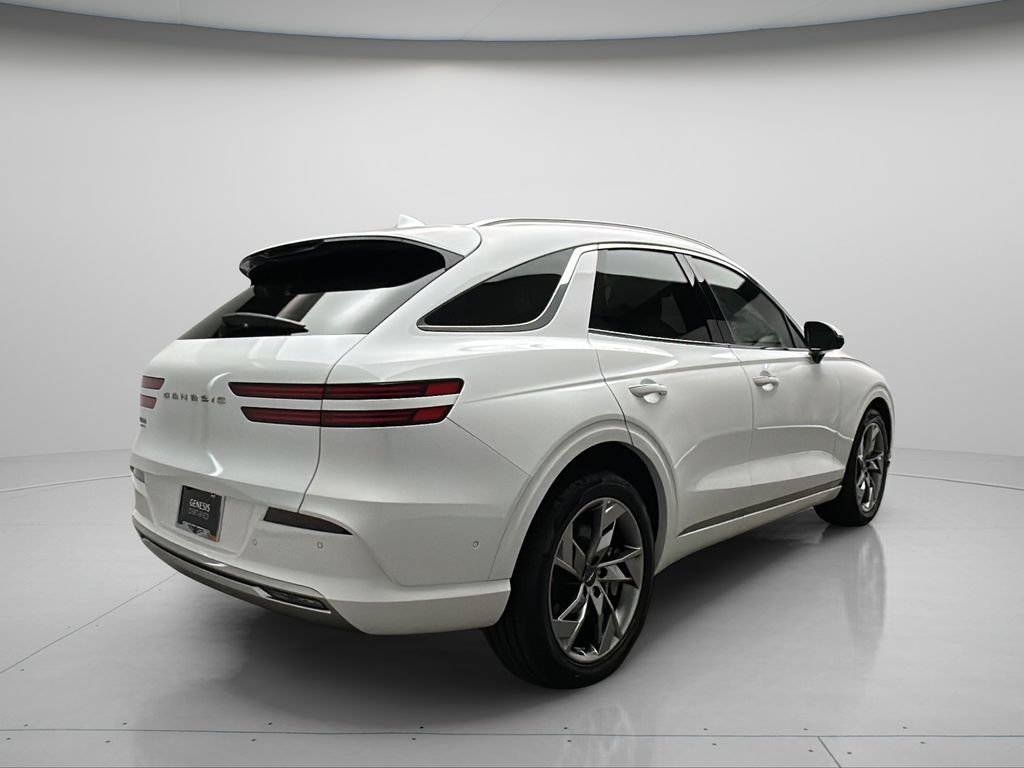 Certified 2025 Genesis Electrified GV70 AWD/4WD image 7