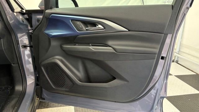 New 2026 Chevrolet Equinox EV LT FWD image 22