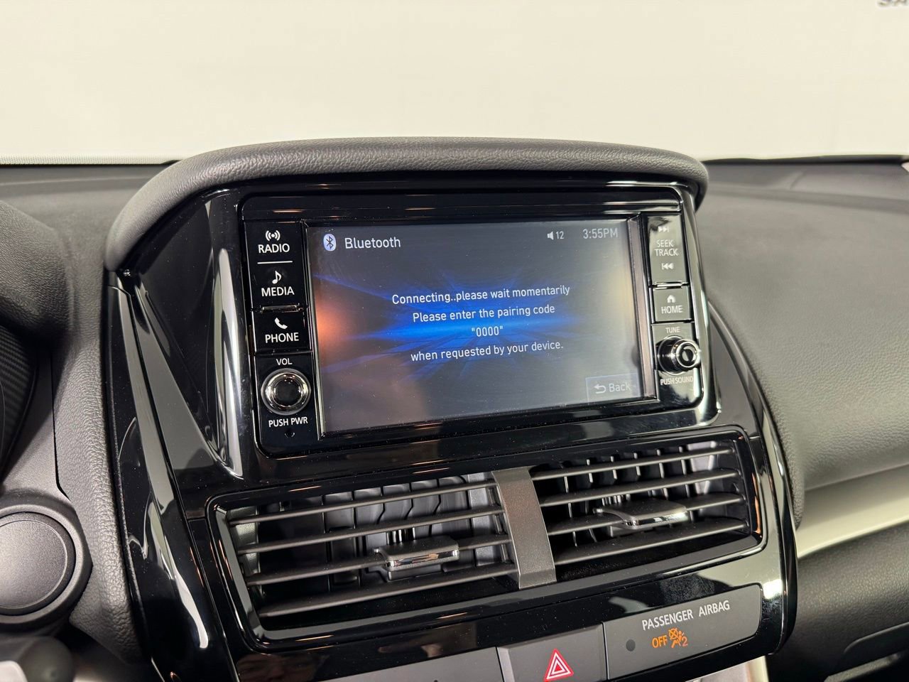 Used 2025 Mitsubishi Eclipse Cross ES image 15