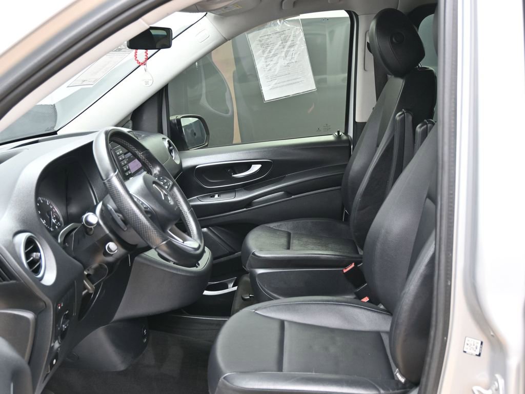 Used 2018 Mercedes-Benz Metris Passenger image 20