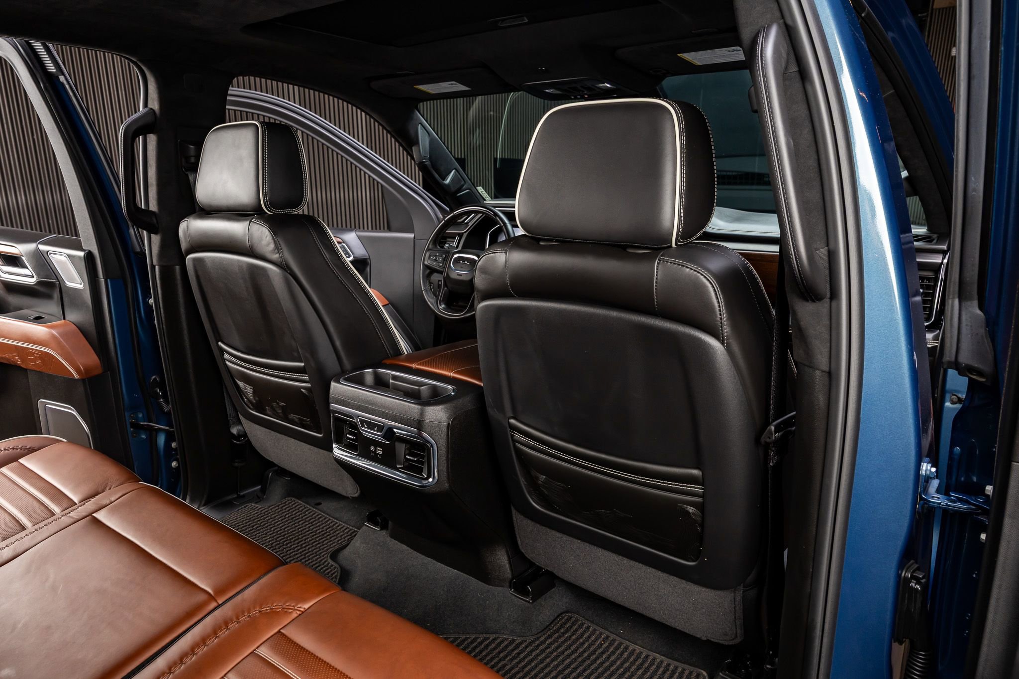 Used 2025 GMC Sierra 1500 Denali Ultimate AWD/4WD image 32