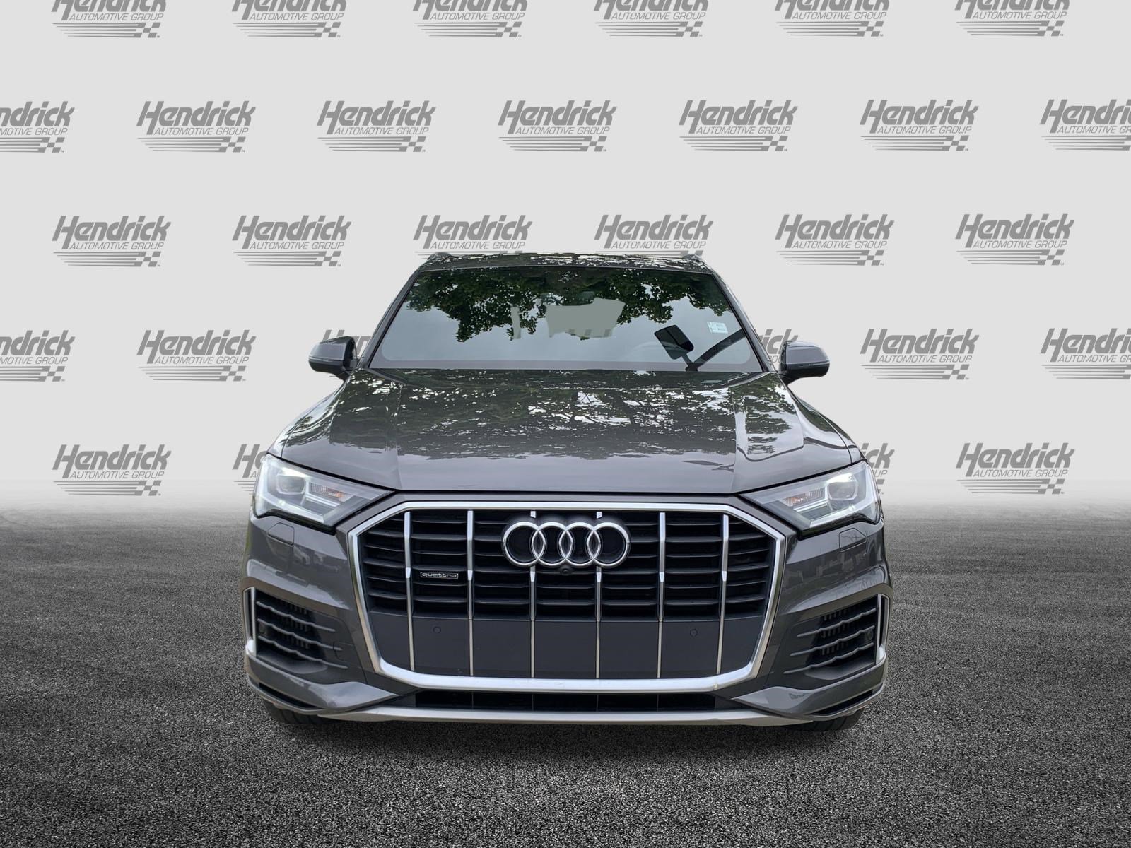 Used 2021 Audi Q7 3.0T Premium w/ Convenience Package AWD/4WD image 3