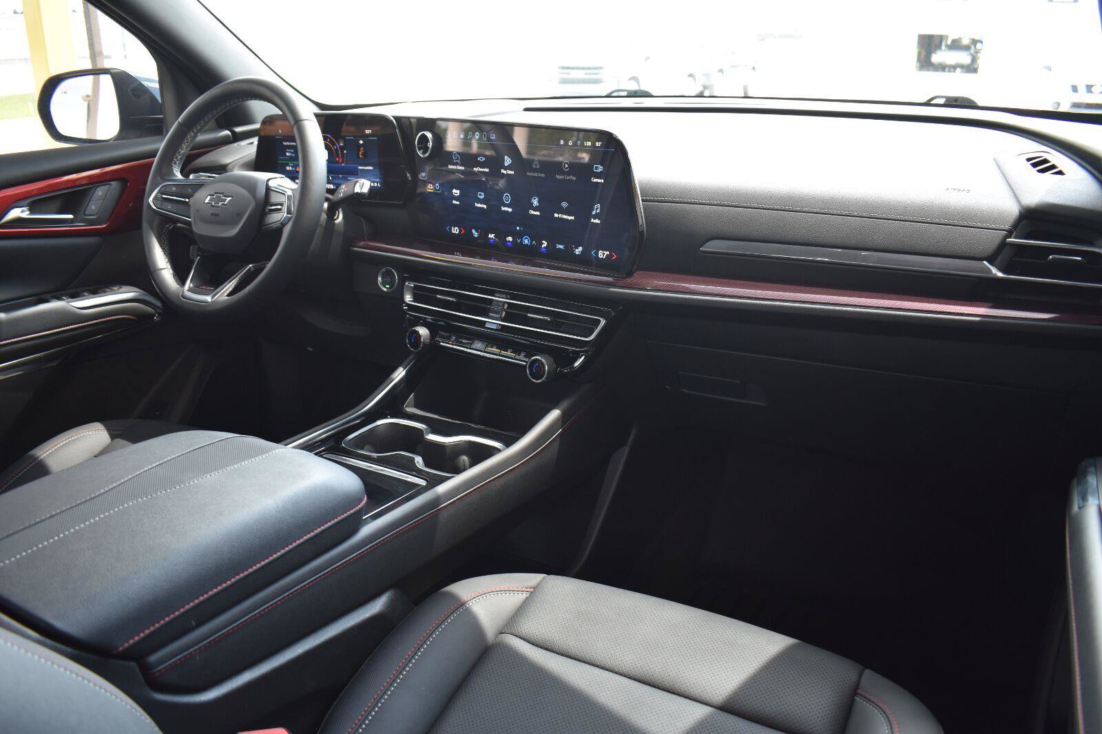 Used 2025 Chevrolet Traverse Z71 w/ Driver Confidence Package AWD/4WD image 71