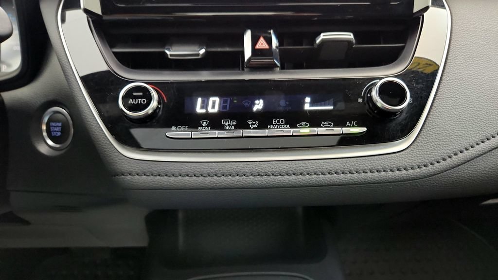 Certified 2021 Toyota Corolla SE w/ SE Premium Package FWD image 24