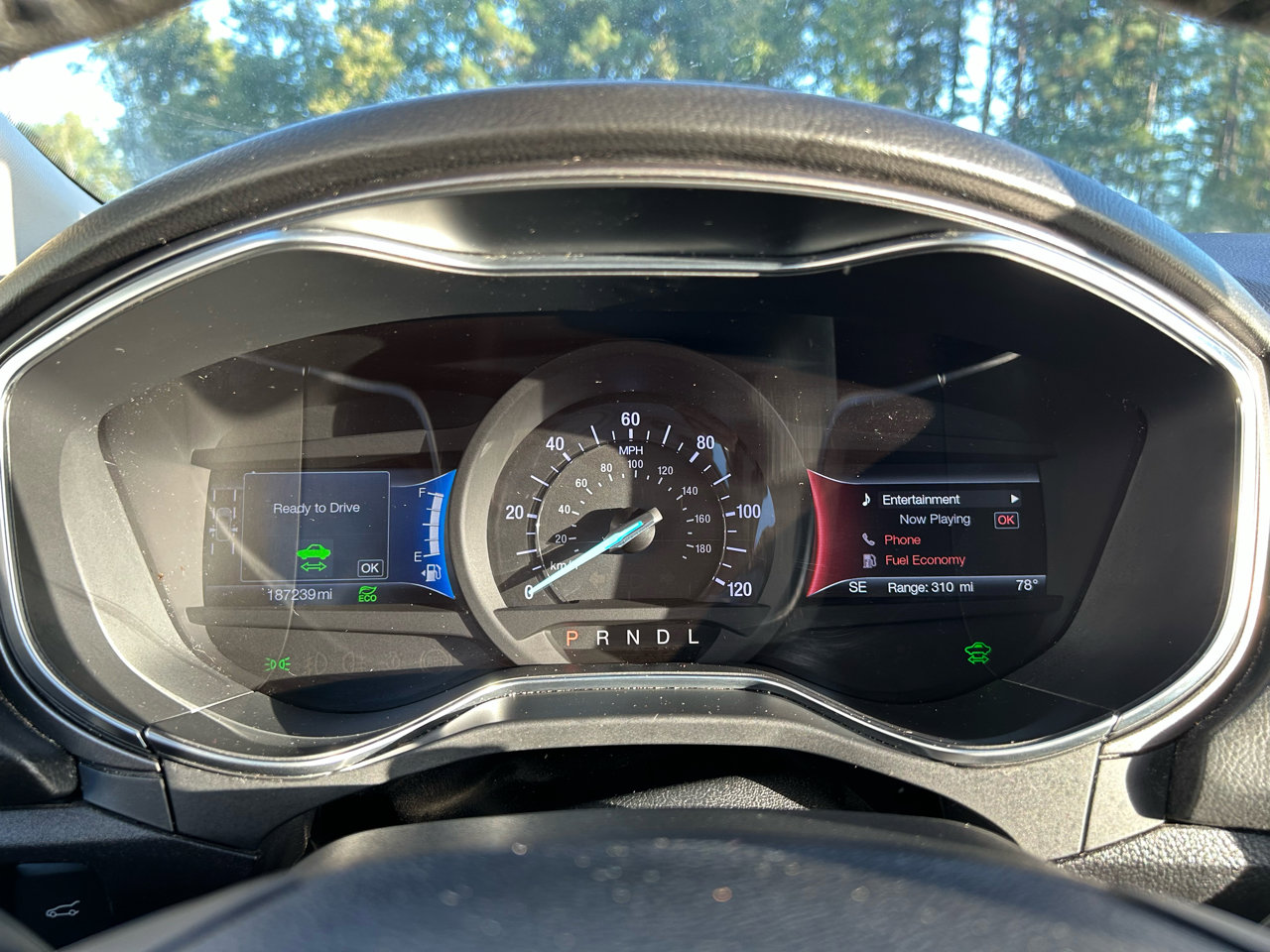 Used 2018 Ford Fusion SE w/ Equipment Group 602A image 17