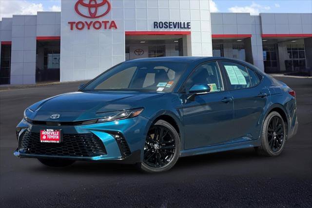 Certified 2026 Toyota Camry SE FWD image 1